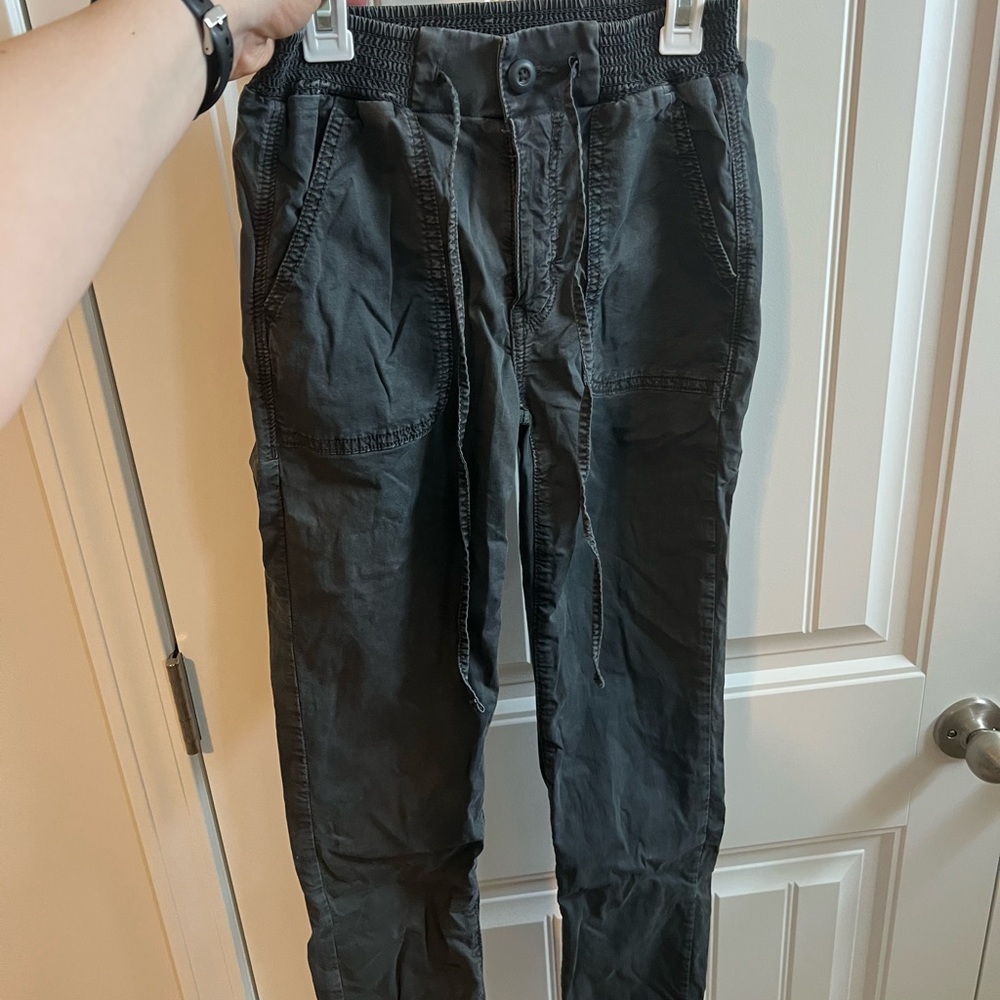 American Eagle Outfitters Dark Gray Cargo Pants
